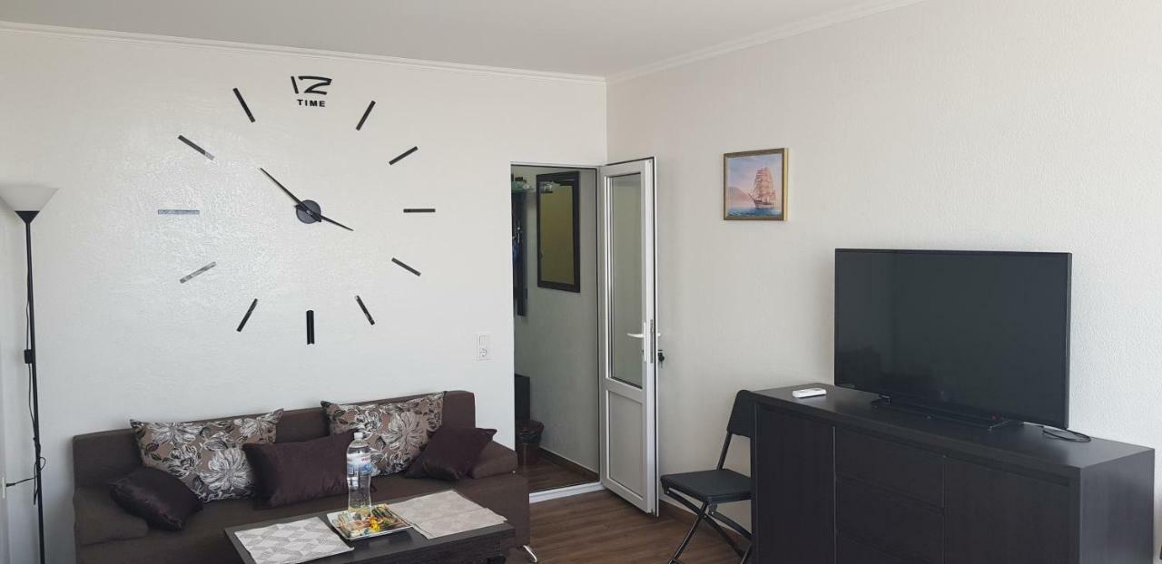 7 Days Apartments Апартаменты В Затоке Zatoka Exterior foto